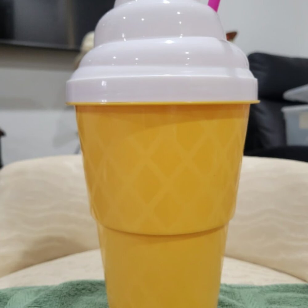 Large Ice Cream drink cup